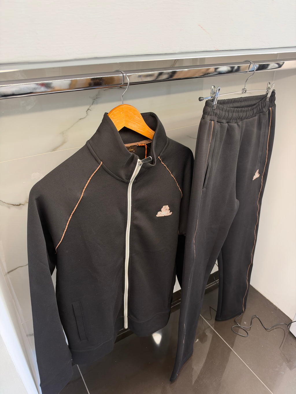 Loro Piana Teddy Logo Tracksuit – Σετ Φόρμας Μαύρο/Black
