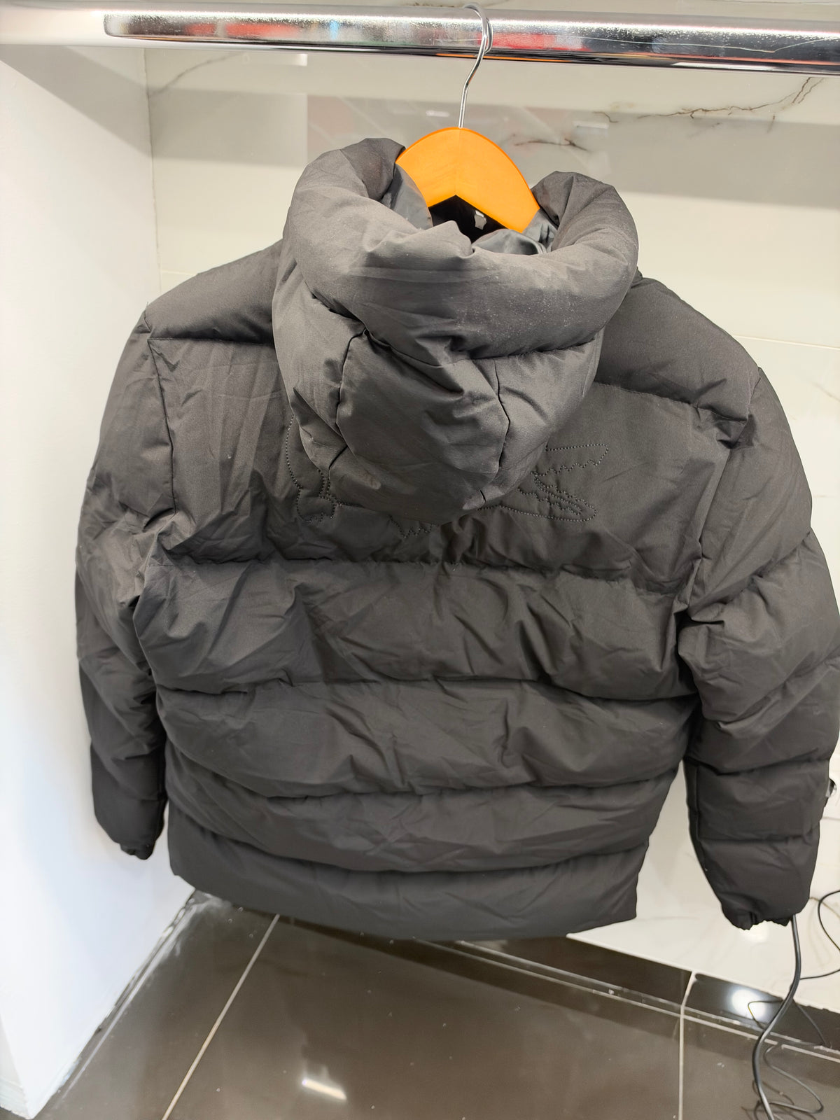 Lacoste Black Quilted Puffer Jacket – Μαύρο Φουσκωτό Μπουφάν με Κουκούλα