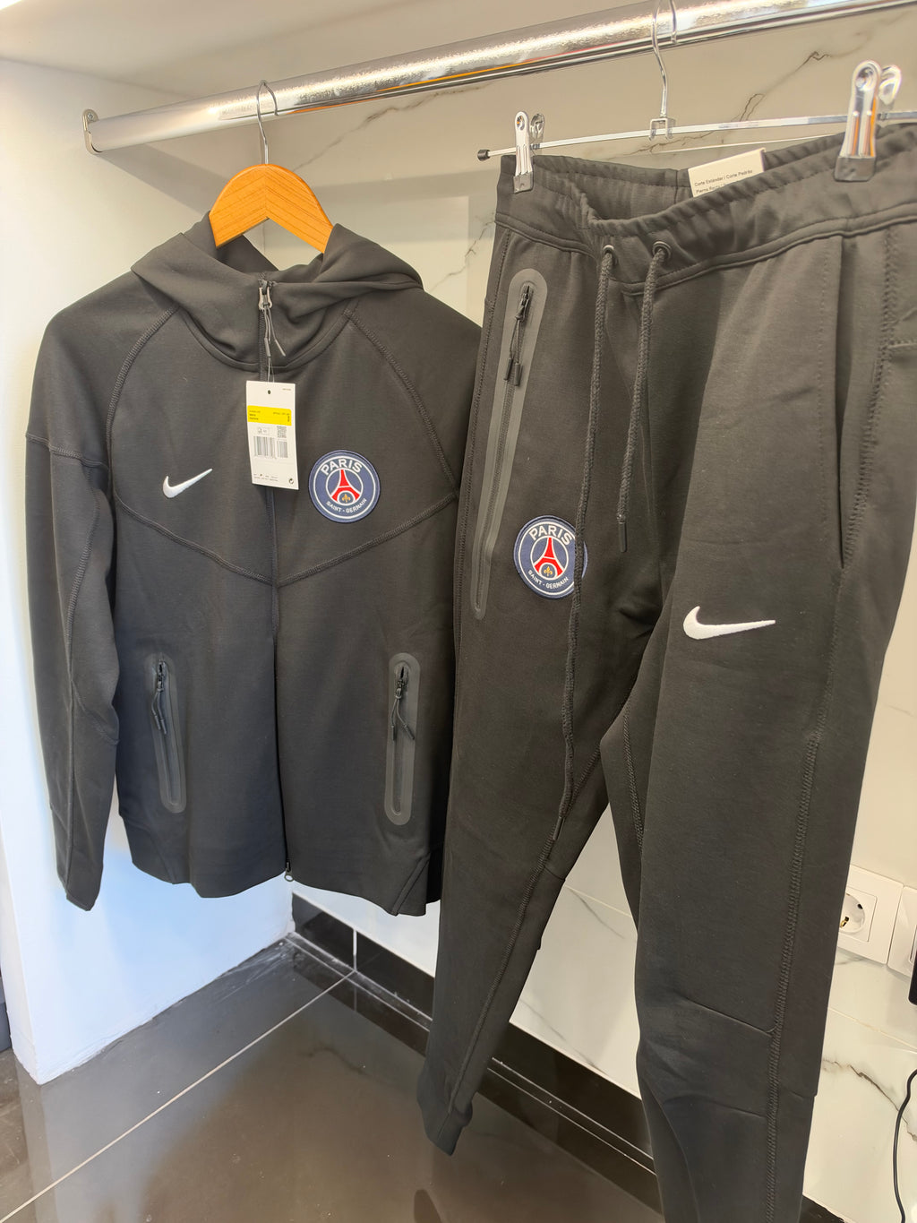 Nike PSG Tech Fleece Tracksuit – Σετ Φόρμας Μαύρο/Black