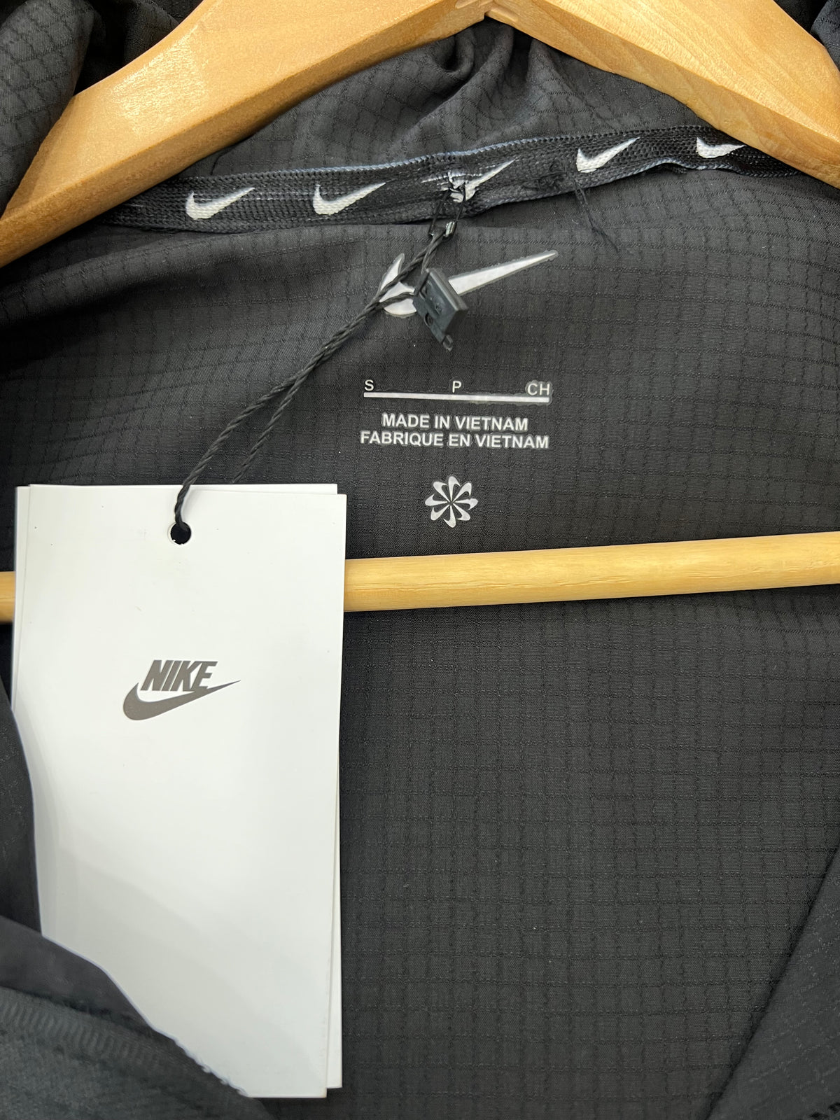 Nike Dri-FIT Swoosh Windbreaker Tracksuit – Αντιανεμικό Σετ Μαύρο
